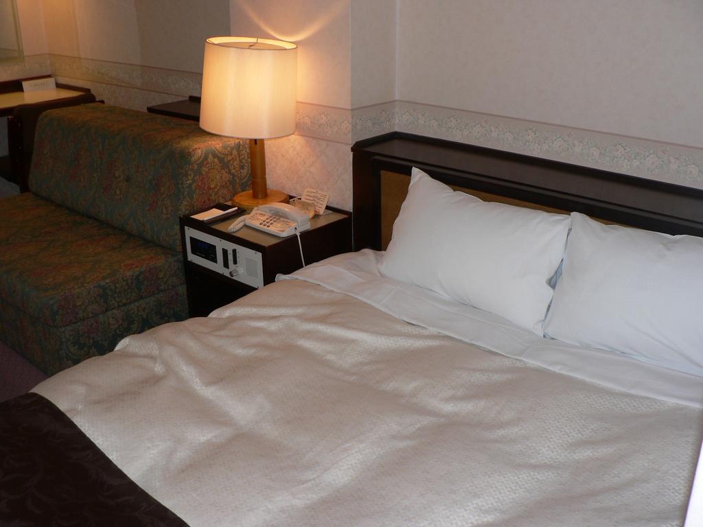 Hiroshima Kokusai Hotel Exterior foto